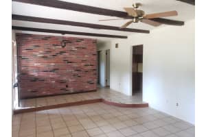 Palm Springs, FL 33461, Sold 01/13/22