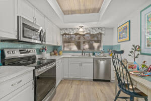 939 NW 11th Terrace, Stuart, FL 34994, Sold 03/11/22