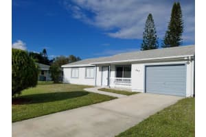 537 SW Bridgeport Dr, Port St. Lucie, FL 34953, Sold 01/12/22