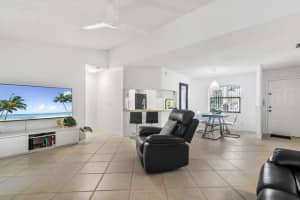 3 Via De Casas Sur, Boynton Beach, FL 33426, Sold 01/18/22
