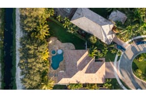 6718 Shaina Ct, Lake Worth, FL 33467, Sold 01/07/22