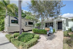155 Gregory Rd, West Palm Beach, FL 33405, Sold 02/04/22