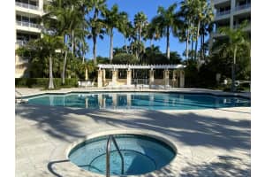705 Crandon Boulevard 205, Key Biscayne, FL 33149 Sold 03/22/24