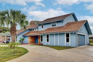 5208 Paleo Pines Cir, Fort Pierce, FL 34951, Sold 02/14/22