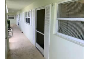 68 Yacht Club Dr, North Palm Beach, FL 33408, Sold 02/01/22