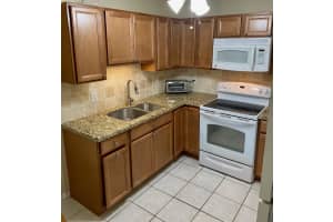 2344 NE 12th St, Pompano Beach, FL 33062, Sold 03/03/22