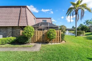 7689 Courtyard Run W, Boca Raton, FL 33433, Sold 01/14/22