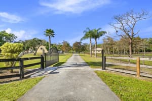 11442 Hawk Hollow, Lake Worth, FL 33449, Sold 02/23/22