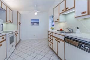 4856 Boxwood Cir, Boynton Beach, FL 33436, Sold 01/28/22