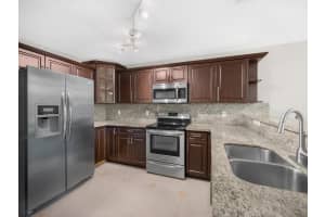 6815 Willow Creek Run, Lake Worth, FL 33463, Sold 03/23/22