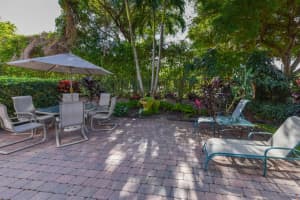 166 Las Brisas Cir, Hypoluxo, FL 33462, Sold 02/04/22
