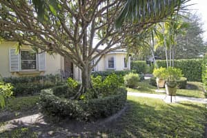 204 Sunset Rd, West Palm Beach, FL 33401, Sold 03/14/22