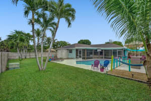 233 Sandpiper Ave, Royal Palm Beach, FL 33411, Sold 01/28/22