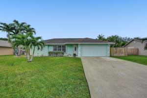 233 Sandpiper Ave, Royal Palm Beach, FL 33411, Sold 01/28/22