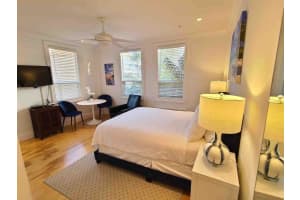 235 Sunrise Ave, Palm Beach, FL 33480, Sold 01/04/22