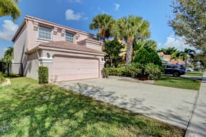 6525 Columbia Ave, Lake Worth, FL 33467, Sold 01/14/22