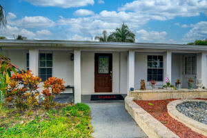 6933 Bayshore Dr, Lake Worth, FL 33462, Sold 02/28/22