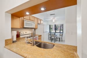 4069 Palm Forest Dr N, Delray Beach, FL 33445, Sold 01/31/22