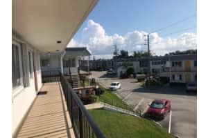 3120 Cynthia Ln APT 214, Lake Worth, FL 33461, Sold 03/31/22