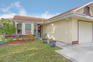 1350 SE Rivergreen Cir, Port St. Lucie, FL 34952, Sold 01/31/22
