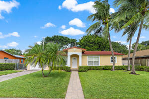 125 Gregory Pl, West Palm Beach, FL 33405, Sold 03/24/22