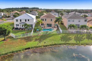 288 Berenger Walk, Royal Palm Beach, FL 33414, Sold 01/21/22