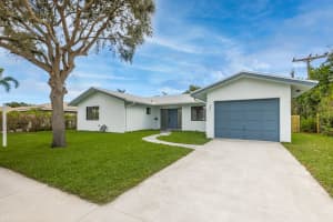 250 SW 9th Ave, Boca Raton, FL 33486, Sold 03/08/22