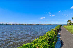 2180 Ibis Isle Rd, Palm Beach, FL 33480, Sold 01/28/22