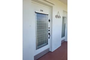 1040 SE 4th Ave, Deerfield Beach, FL 33441, Sold 02/07/22