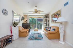 320 Villa Cir, Boynton Beach, FL 33435, Sold 02/08/22