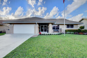 9208 Sun Pointe Dr, Boynton Beach, FL 33437, Sold 02/28/22