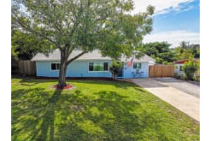 7386 SE Craig St, Hobe Sound, FL 33455, Sold 02/18/22