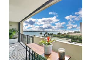 5600 N Flagler Dr # 1, West Palm Beach, FL 33407, Sold 01/25/22