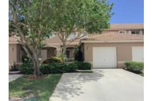 4843 Pinemore Ln, Lake Worth, FL 33463, Sold 01/28/22