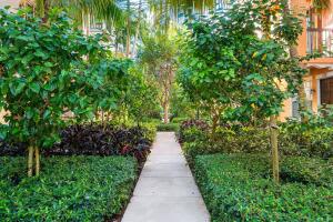 104 W Coda Cir, Delray Beach, FL 33444, Sold 01/18/22