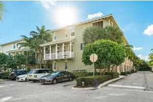 104 W Coda Cir, Delray Beach, FL 33444, Sold 01/18/22