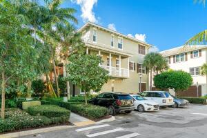 104 W Coda Cir, Delray Beach, FL 33444, Sold 01/18/22