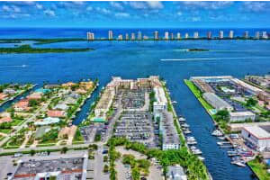 109 Paradise Harbour Blvd, North Palm Beach, FL 33408, Sold 02/15/22