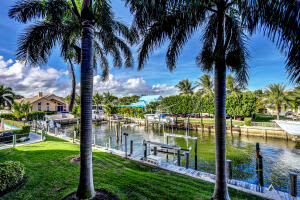 109 Paradise Harbour Blvd, North Palm Beach, FL 33408, Sold 02/15/22