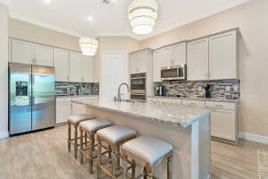 4724 SW Briarwood Ct, Stuart, FL 34997, Sold 04/27/22