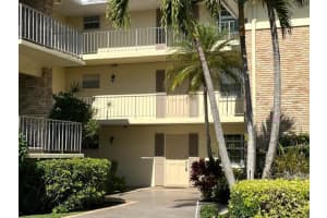 5500 Tamberlane Cir, Palm Beach Gardens, FL 33418, Sold 01/24/22