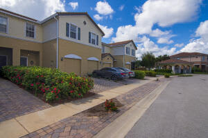 255 Provence Pl, Vero Beach, FL 32960, Sold 02/25/22