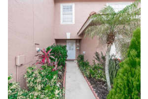 6953 Mill Brook Pl, Lake Worth, FL 33463, Sold 01/28/22
