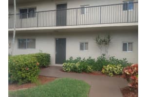 7920 NW 50th St, Lauderhill, FL 33351, Sold 03/03/22