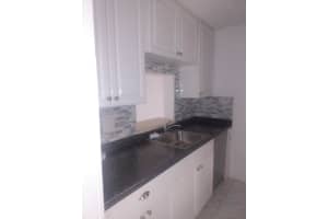 7920 NW 50th St, Lauderhill, FL 33351, Sold 03/03/22
