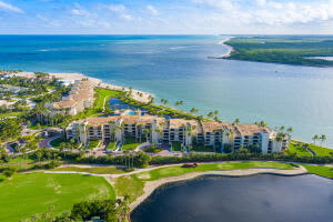 2808 SE Dune Dr, Stuart, FL 34996, Sold 01/31/22