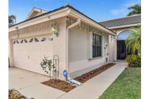 10992 Stafford Cir S, Boynton Beach, FL 33436, Sold 01/28/22