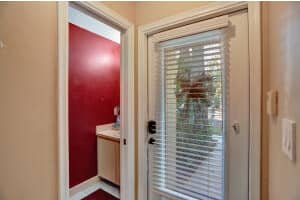 3082 S Oakland Forest Dr, Oakland Park, FL 33309, Sold 01/20/22