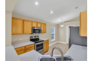 1220 25th Terrace SW, Vero Beach, FL 32968, Sold 03/03/22