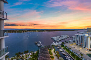 2 Water Club Way, North Palm Beach, FL 33408, Sold 02/28/22